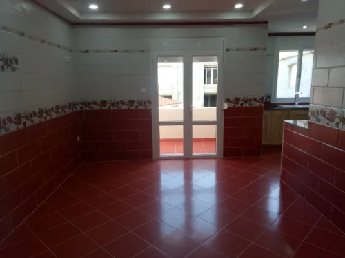 Location Appartement Niveau de villa F3 Alger Birkhadem