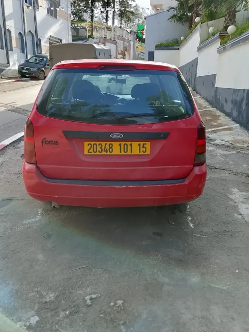 Ford Focus 4 portes 2001 Focus 4 portes