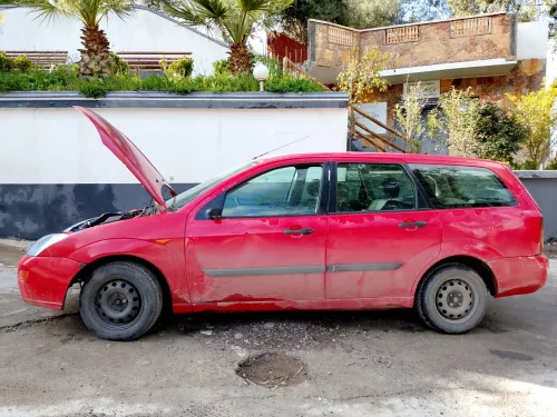 Ford Focus 4 portes 2001 Focus 4 portes