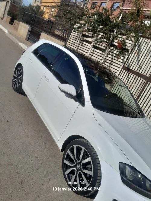 Volkswagen Golf 7 2017 Carat +