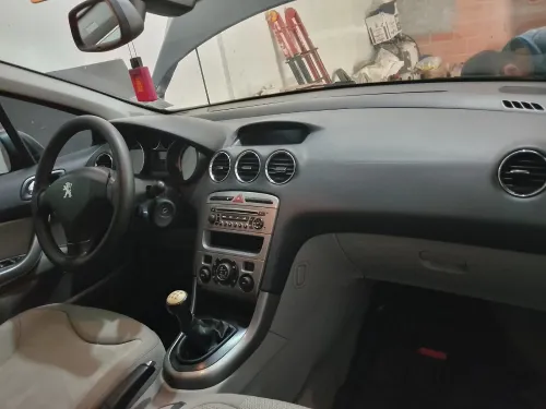 Peugeot 308 2012 