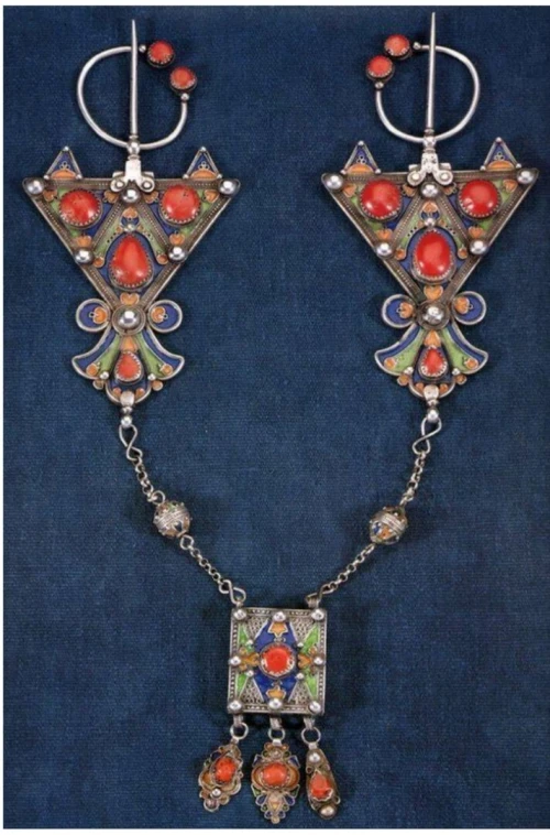 Achat argent cassé ou utilisé ou bijoux héritage à un très bon prix