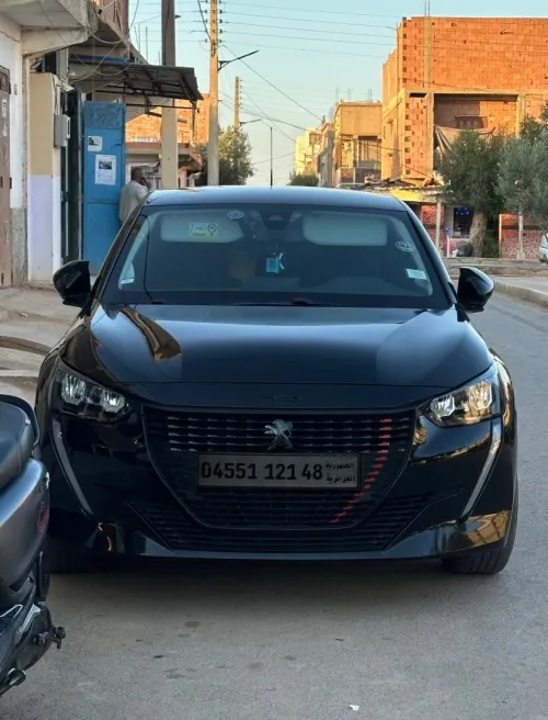 Peugeot 208 2021 Allure