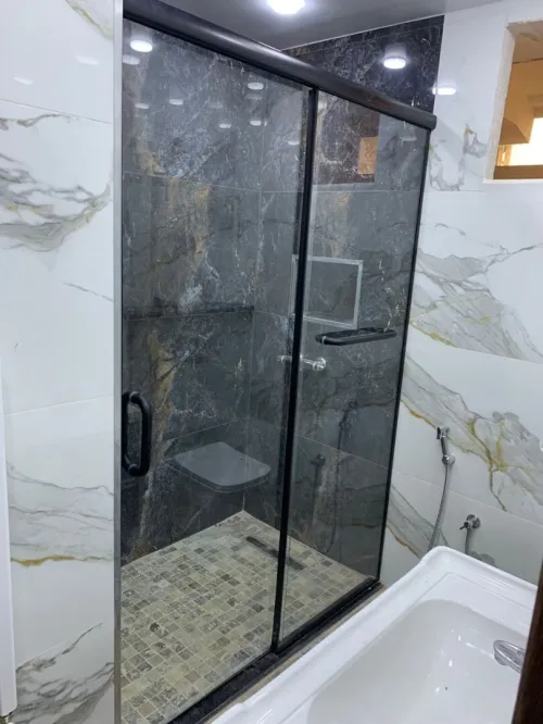 Cabine de douche en verre trempé 