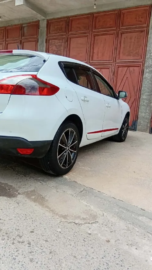 Renault Megane 3 2014 New Play