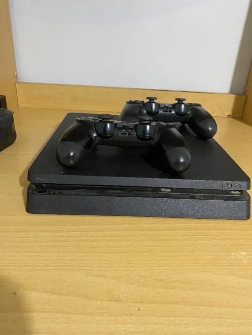 Ps4 slim 1tp jami tft7