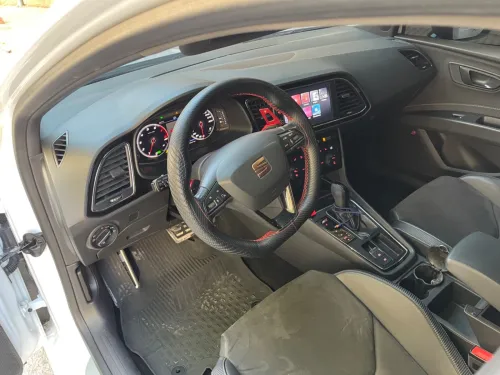 Cupra  Leon 2019 Cubra cobr