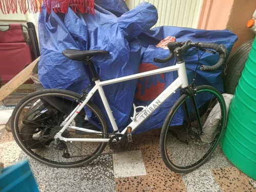 Velo triban Decathlon taille M