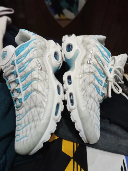 Nike TN Marseille collection