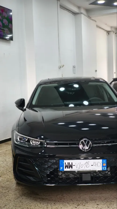 Volkswagen Passat 2025 Pro