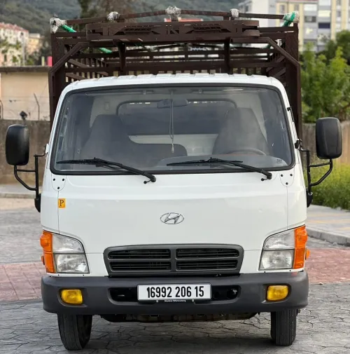 Hyundai HD65 2006