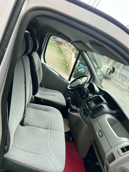 Renault TRAFIC 2011