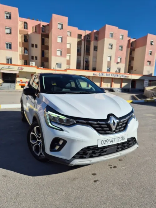 Renault Captur 2023 Intense carte grise safia