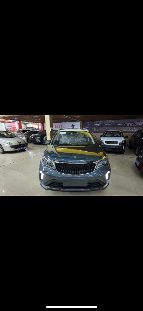 Geely Livan x3 pro 2025 