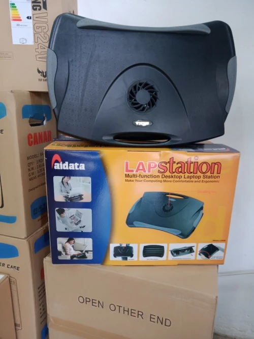 Station laptop