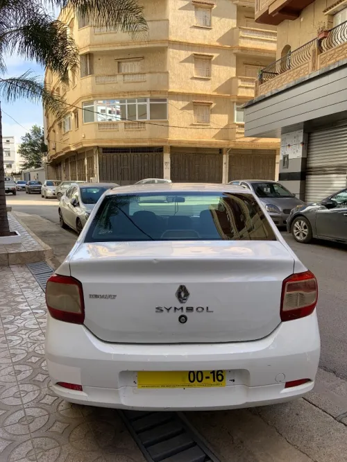Renault Symbol 2015 Thalia 