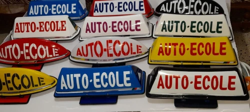Panneaux de toit auto ecole