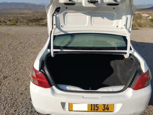 Peugeot 301 2015 pack luxe 