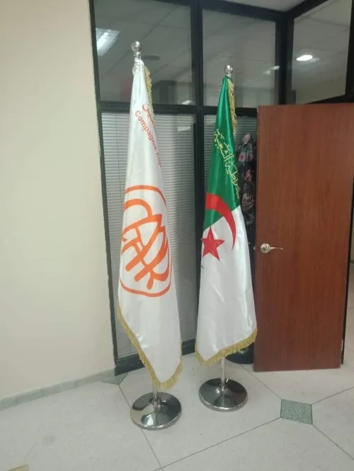 drapeaux national, internationales et personnalisé 