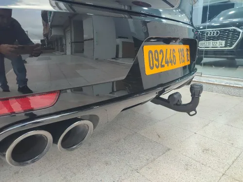 Porsche Macan 2019 GTS full black