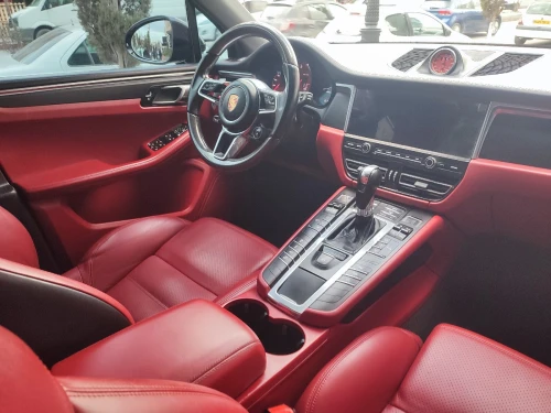 Porsche Macan 2019 Kit GTS full black