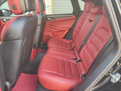 Porsche Macan 2019 Kit GTS full black