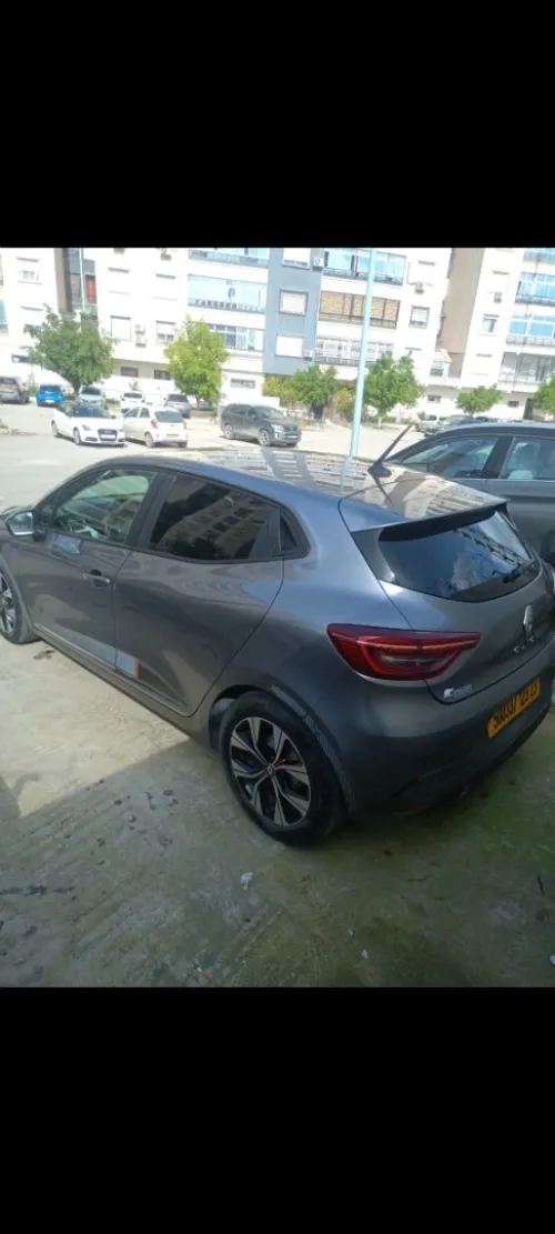 Renault Clio 5  2023 Evolution