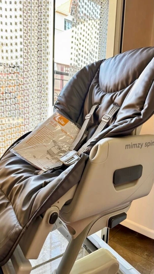Chaise haute bébé JOIE Mimzy Spin 3in1 Excellent état