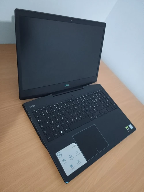 Dell G3 3590