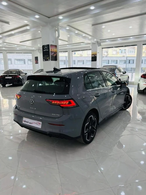 Volkswagen Golf 8 2025 Pro R-line