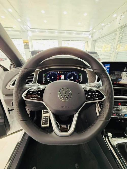 Volkswagen T-Roc 2025 R-Line 