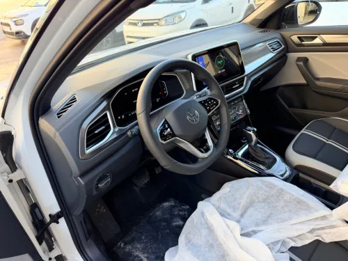Volkswagen T-Roc 2025 R-Line 