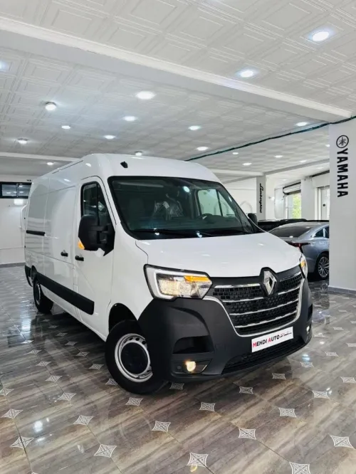 Renault Master 2025 2 Paneu