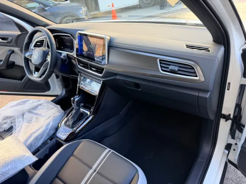 Volkswagen T-Roc 2025 R-Line 