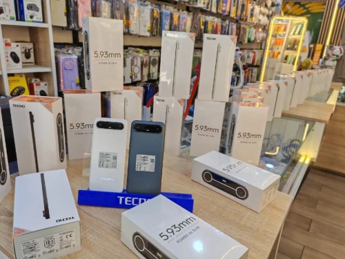 Tecno Spark slim