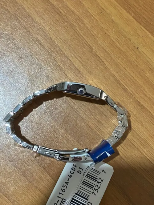 Montre CASIO Bracelet Acier  Élégance Fine & Féminine