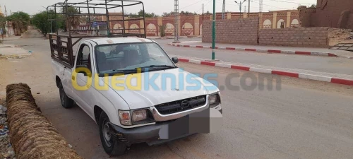 Toyota Hilux 2004 