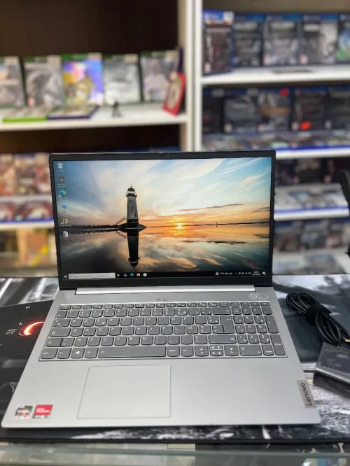 Lenevo Thinkbook 15 ryzen 5 5500u 8G ddr4 512 SSD
