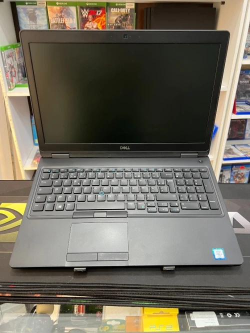 DELL i5 7ème 4G DDR4 256 SSD