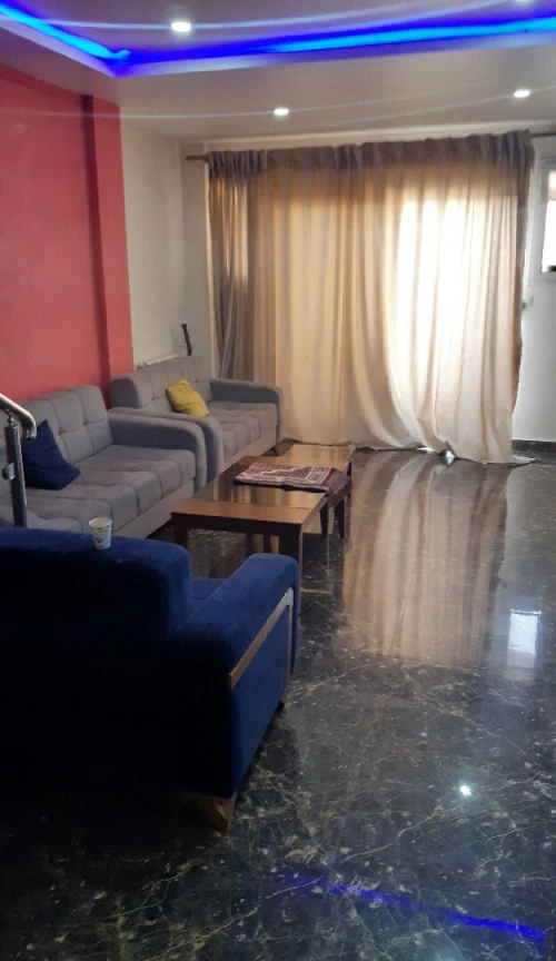 Location Appartement F2 Alger Hydra