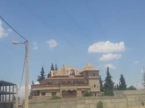 La carpenter en boi- wood building structures -هياكل البناء الخشبية