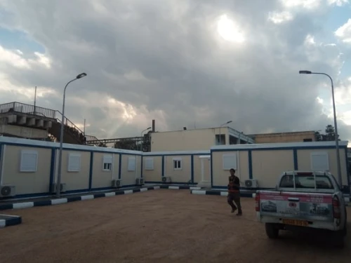 construction cabine saharienne صناعة الحاويات الحديدية