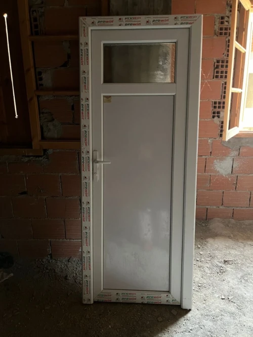 Vente porte PVC