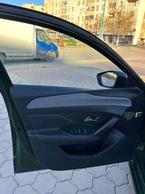 Peugeot 308 2023 Allure Pack
