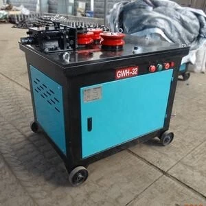 Machine spirale pour pieux fer a beton
