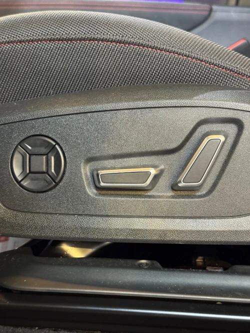 Audi Q3 2026 S LINE