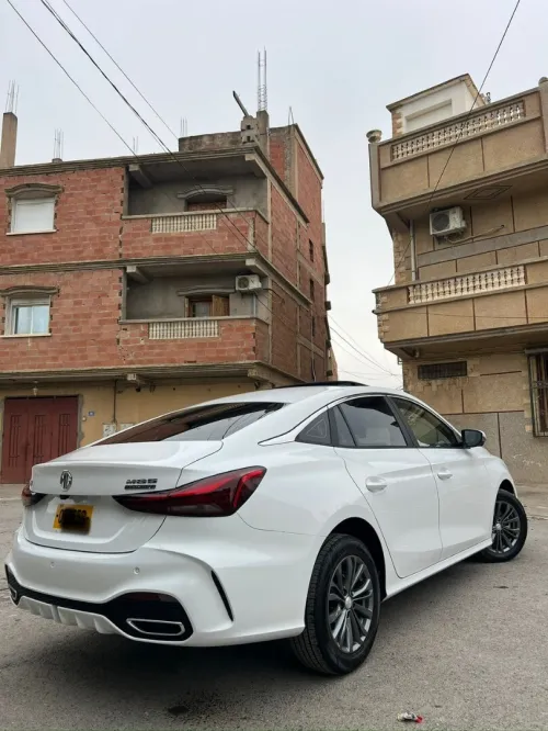 MG 5 2025 Luxry