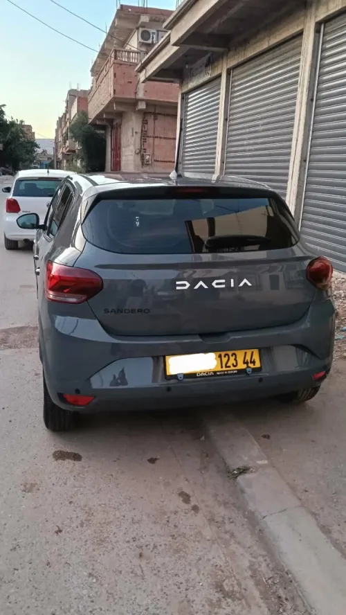 Dacia Sandero 2023 Essential