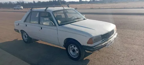 Peugeot 305 1984 305