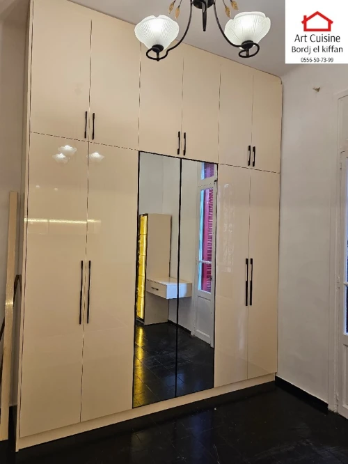 Dressing et placard sur mesure MDF et high gloss